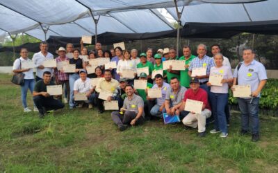 Escuela de Campo en Vinces: fortaleciendo el futuro del cacao.